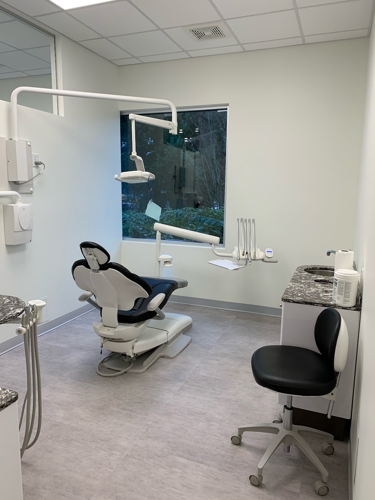 Mccallum Dental dental clinic in Victoria - Photo 8