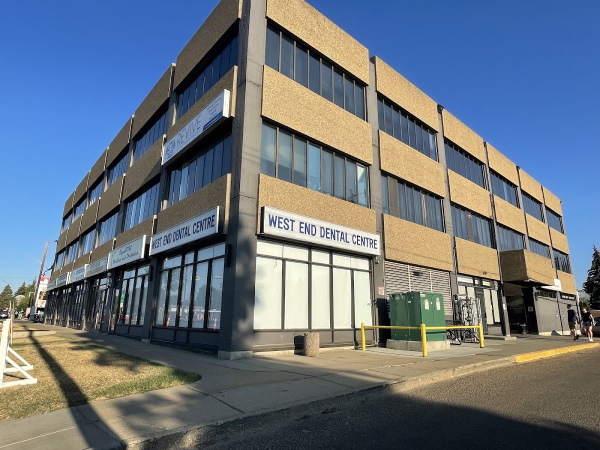 West End Dental Centre dental clinic in Edmonton - Photo 5