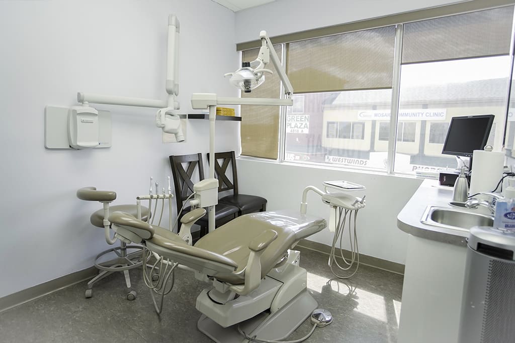 Green Plaza Dental Calgary dental clinic in Calgary - Photo 10