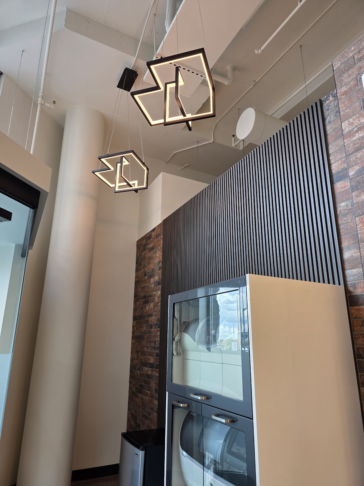Pinnacle Dental dental clinic in Calgary - Photo 3