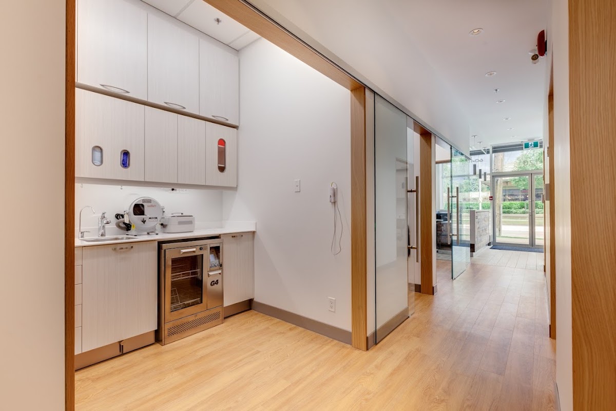 DTC Dental Treatment Center dental clinic in Richmond - Photo 4