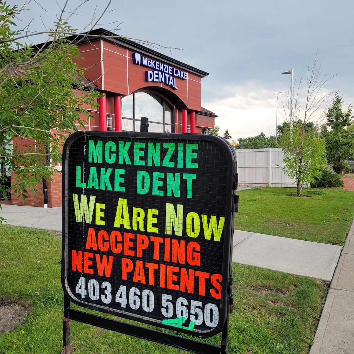 McKenzie Lake Dental Inc dental clinic in Calgary - Photo 5