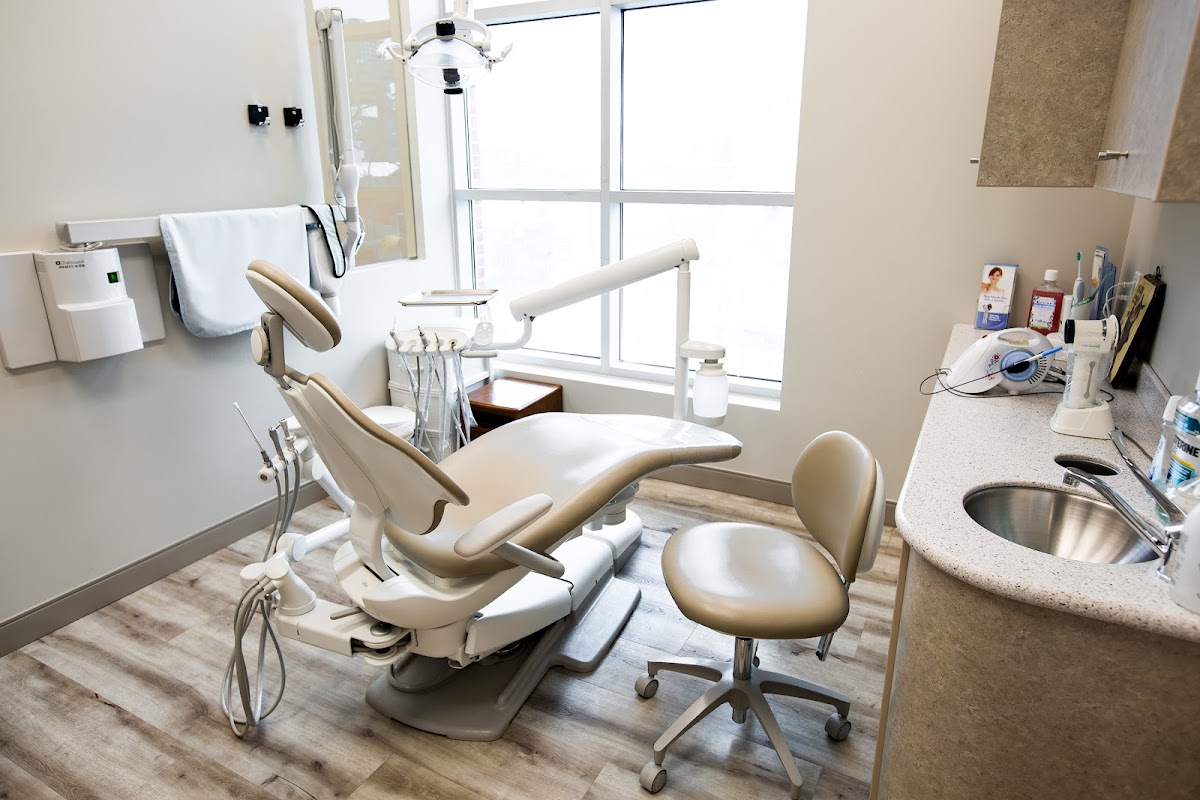 The Village Dental Centre dental clinic in Calgary - Photo 10
