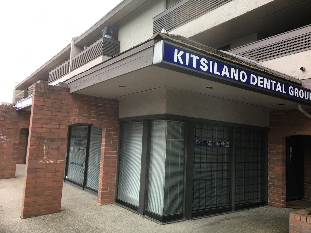 Kitsilano Dental Group dental clinic in Vancouver - Photo 3