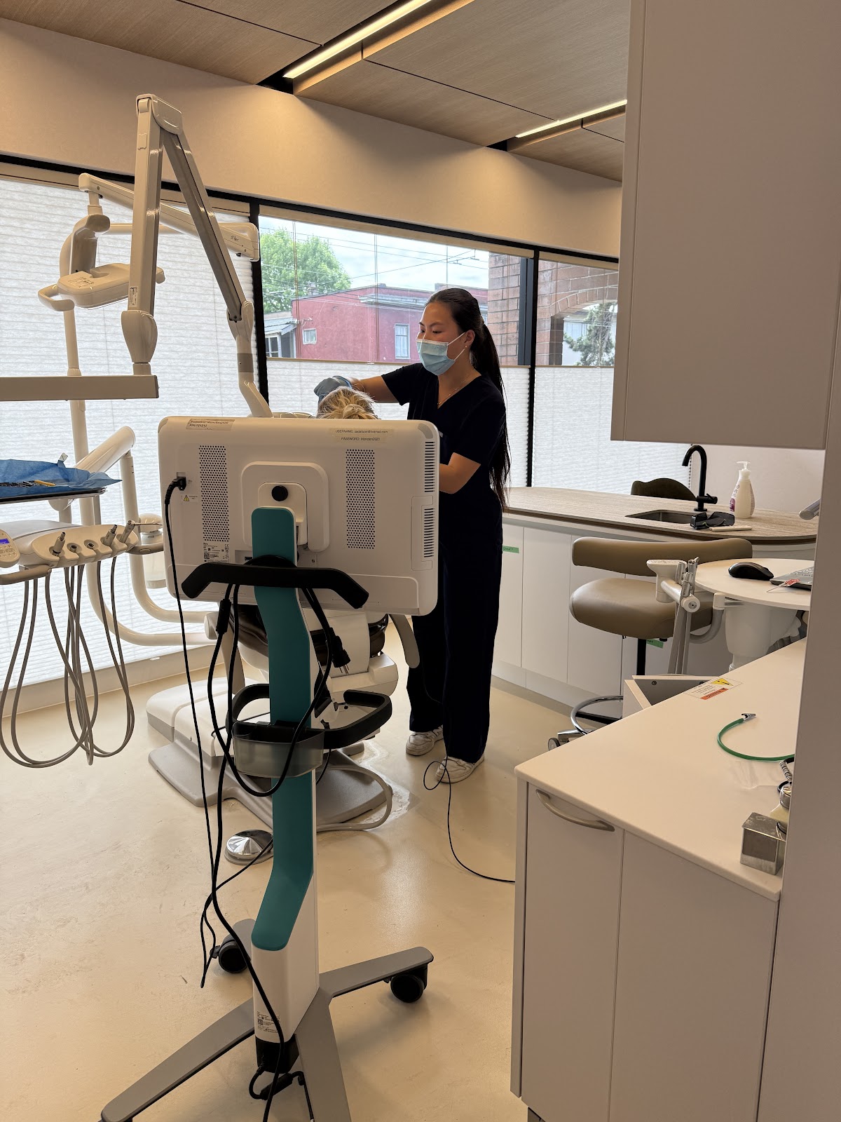 Kitsilano Dental Group dental clinic in Vancouver - Photo 4