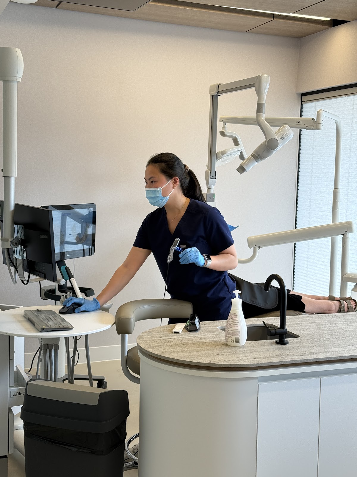 Kitsilano Dental Group dental clinic in Vancouver - Photo 7
