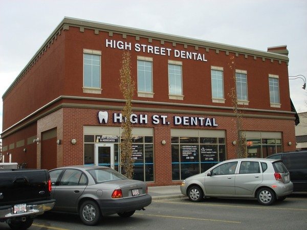 High Street Dental dental clinic in Calgary - Photo 1