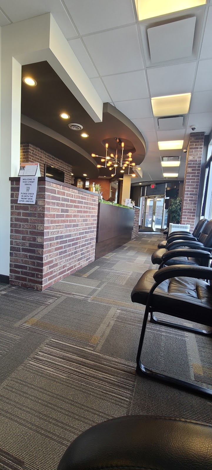 High Street Dental dental clinic in Calgary - Photo 10