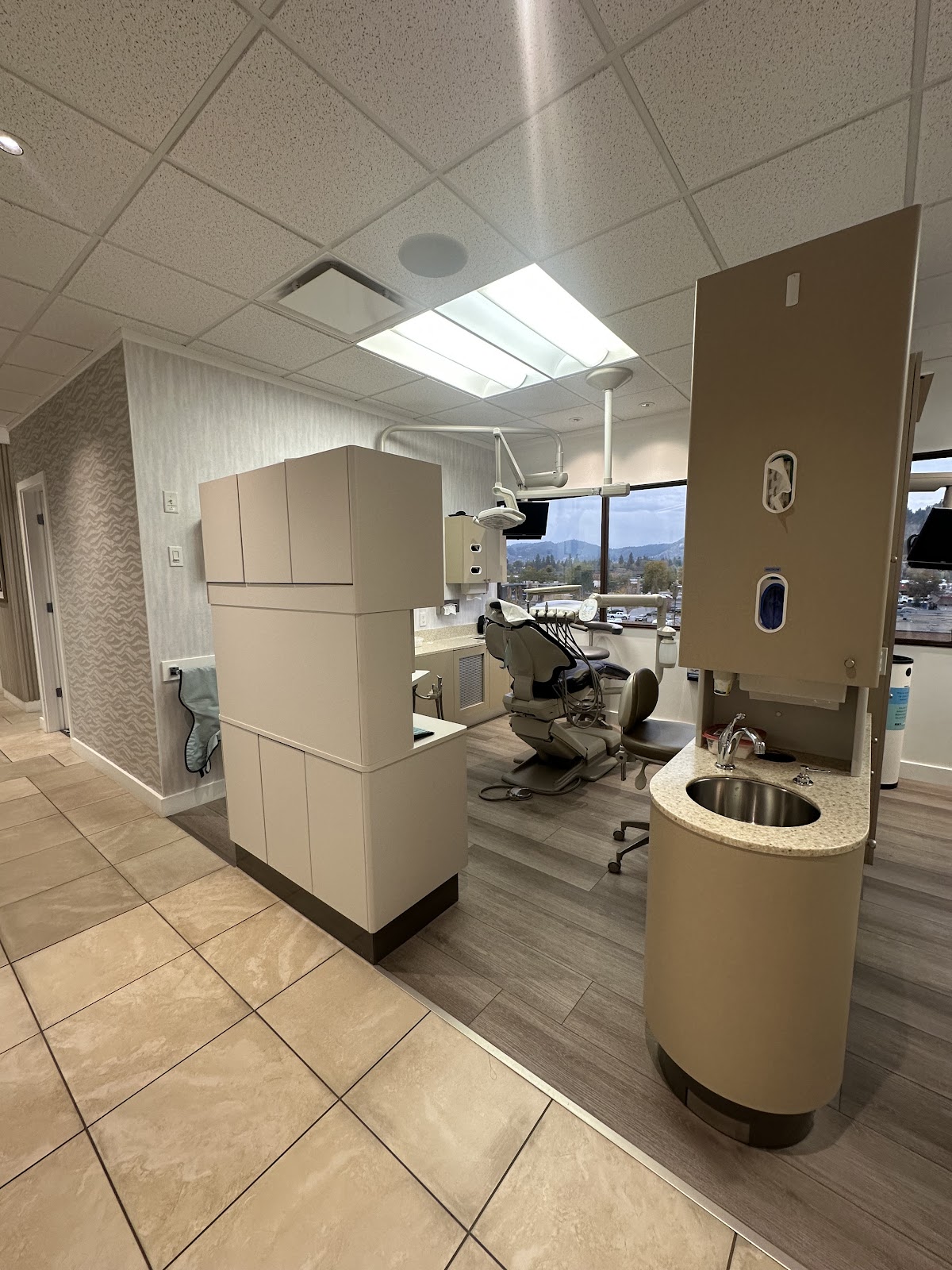 Orchard Plaza Dental dental clinic in Kelowna - Photo 1