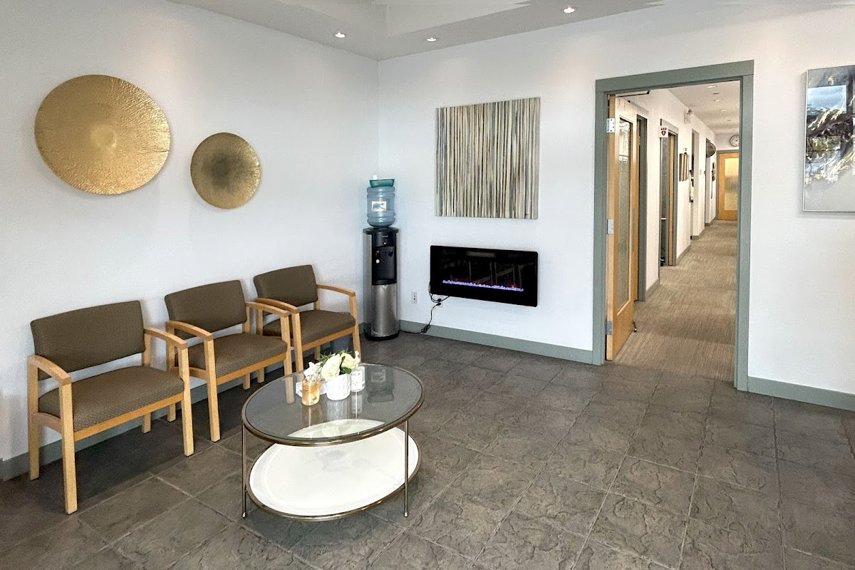 Willoughby Dental Centre dental clinic in Langley - Photo 2