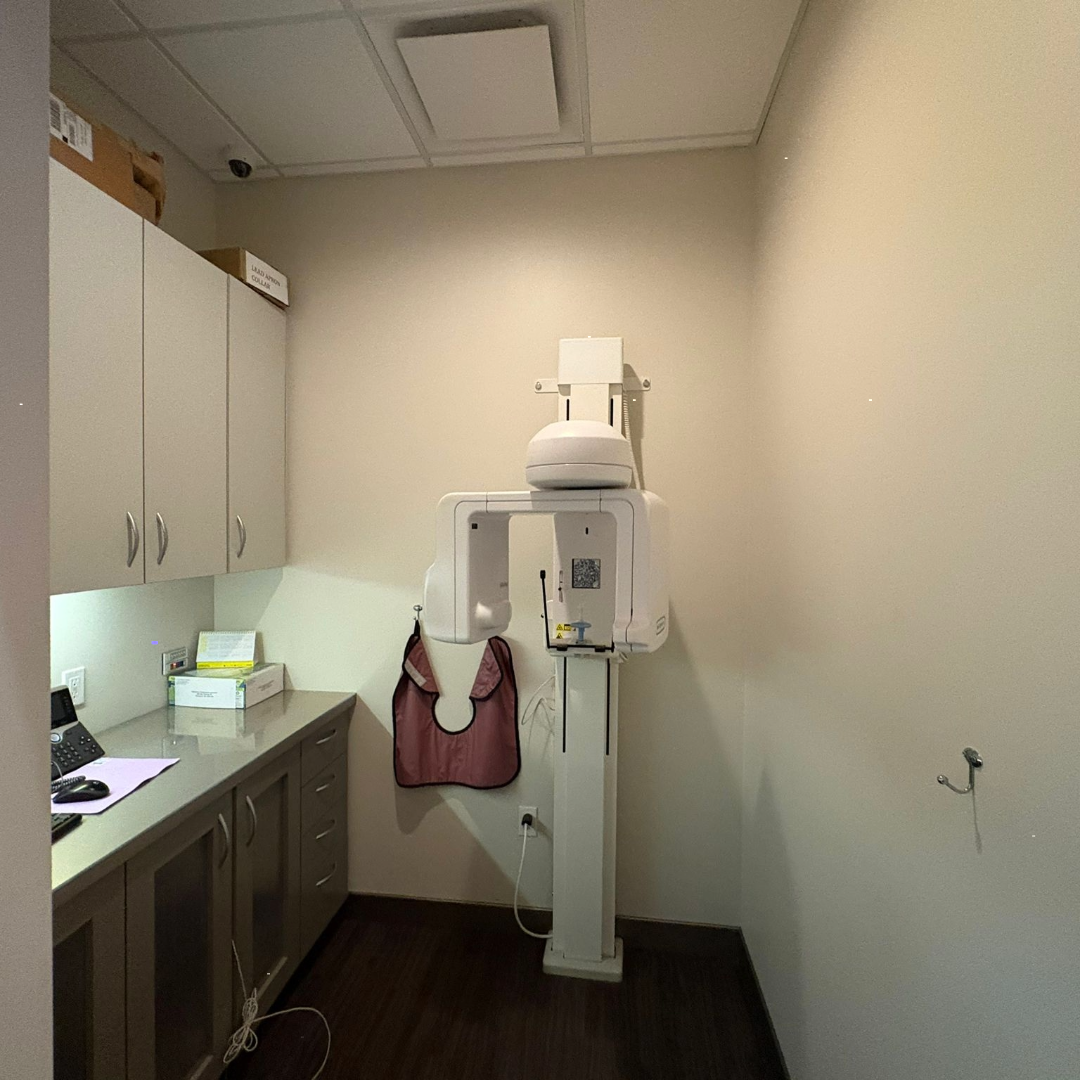 City Dental Centre dental clinic in Surrey - Photo 10
