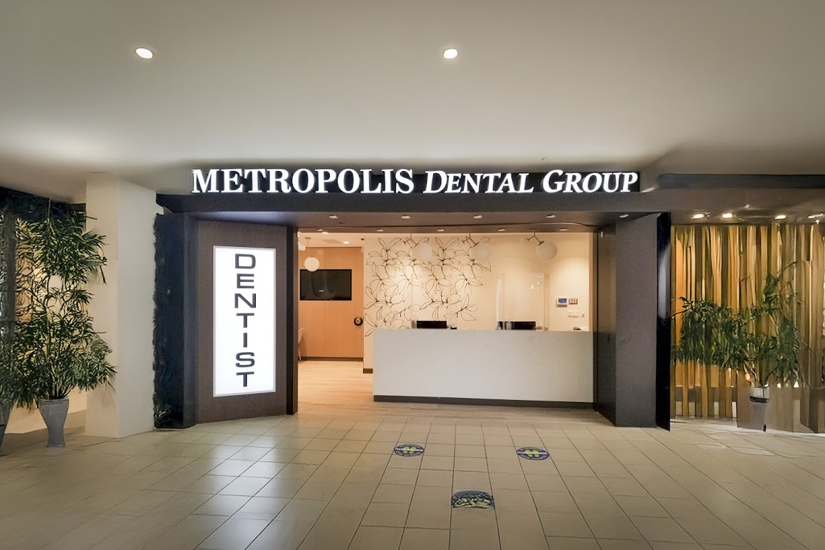 Metropolis Dental Group dental clinic in Burnaby - Photo 9