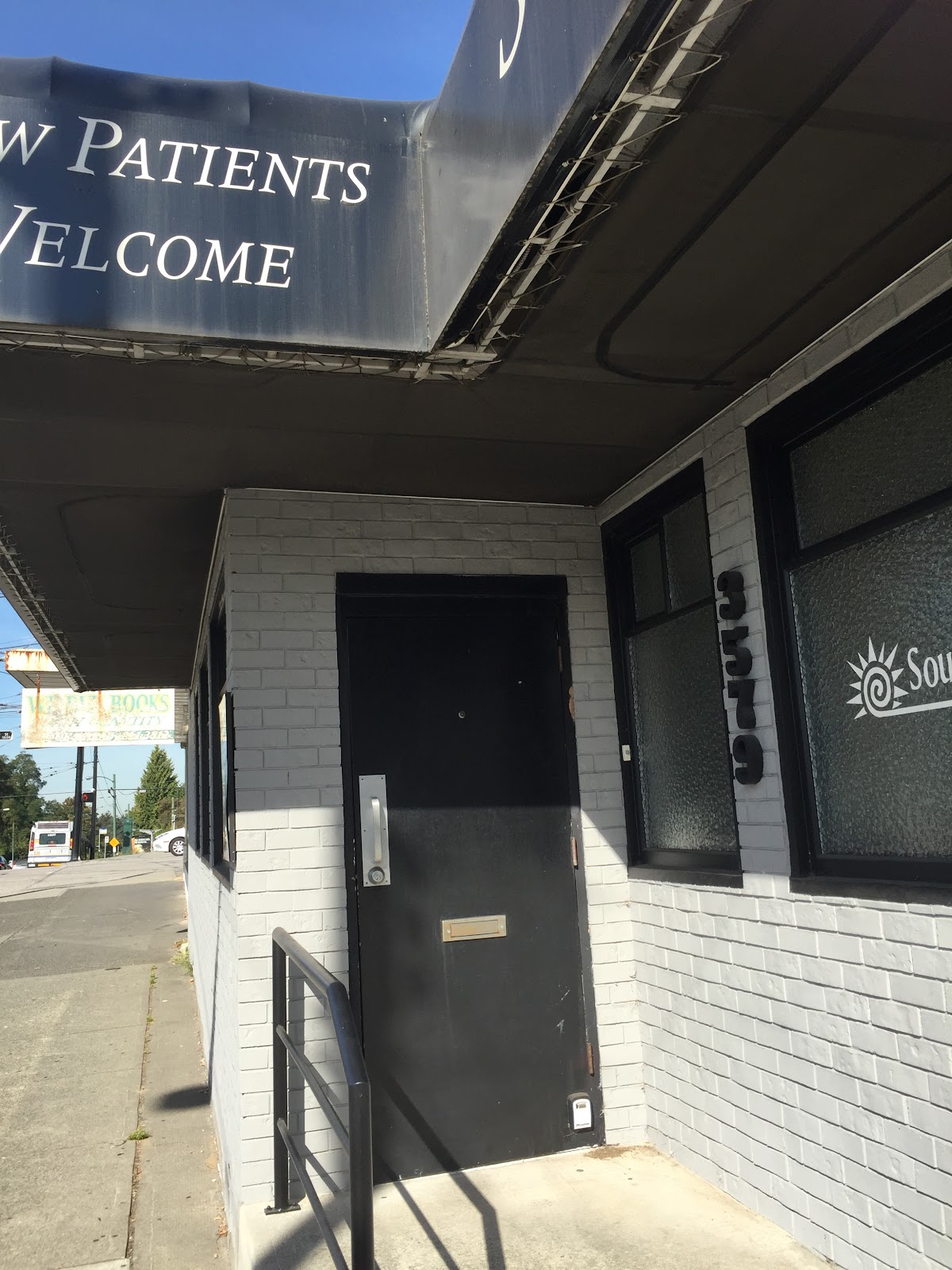 Southlands Dental Group dental clinic in Vancouver - Photo 3