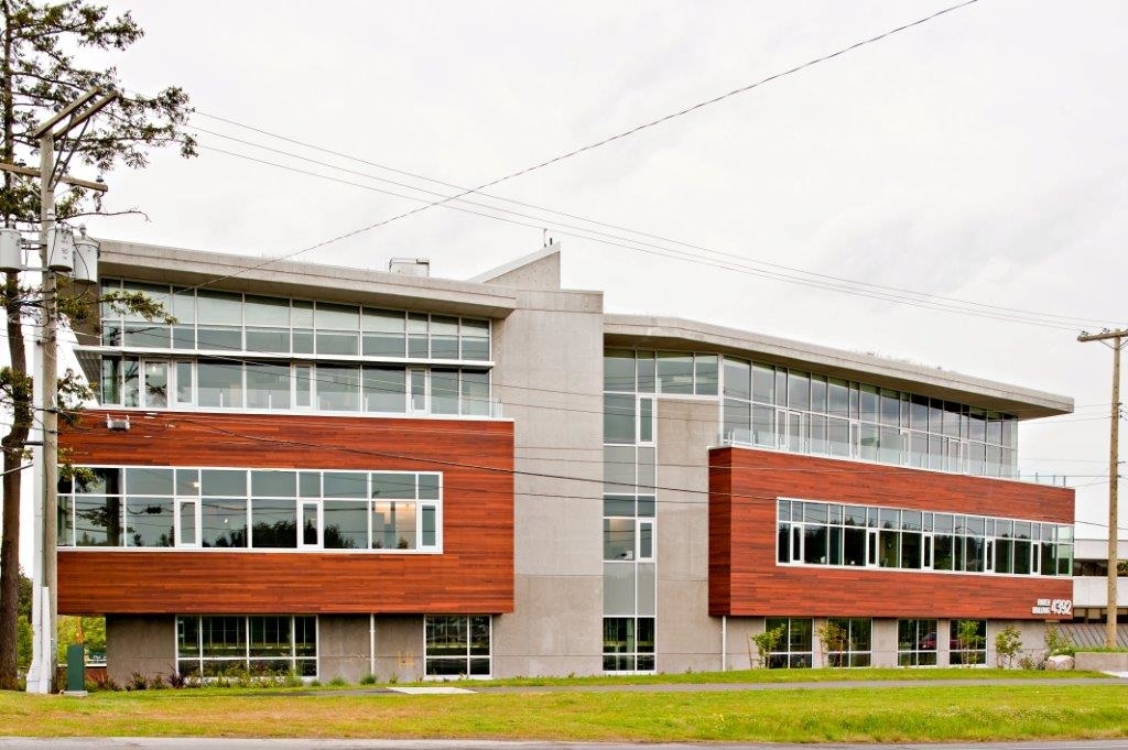 Signature Dental dental clinic in Victoria - Photo 3