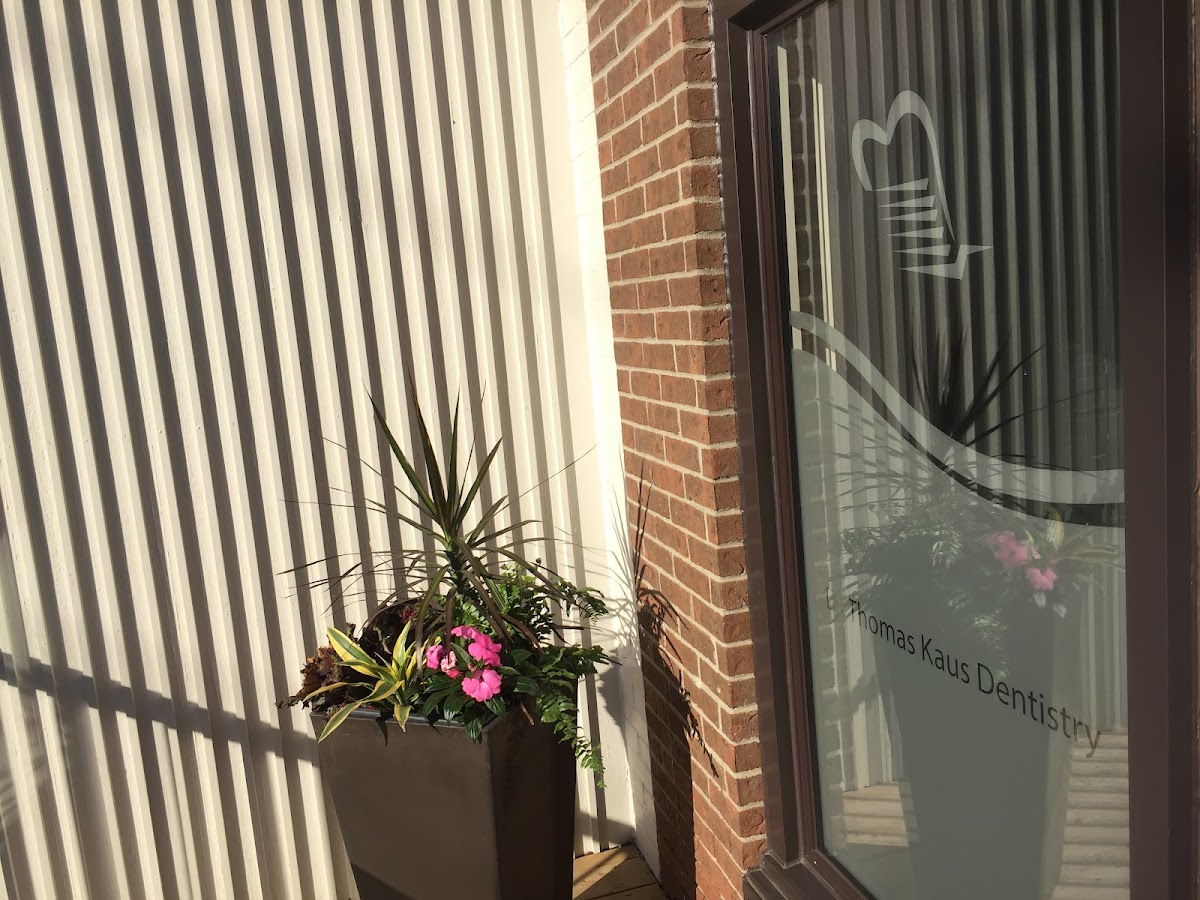 Dr. Thomas Kaus dental clinic in Waterloo - Photo 8