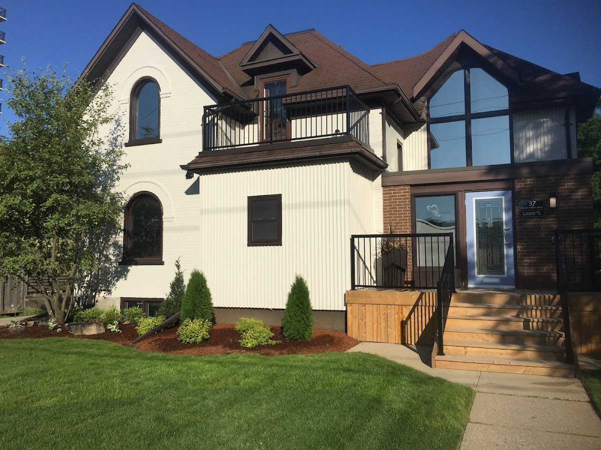 Dr. Thomas Kaus dental clinic in Waterloo - Photo 7