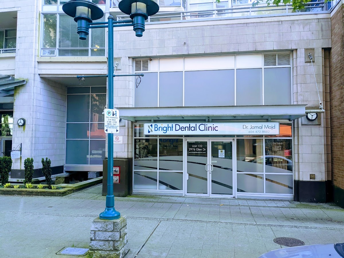 Bright Dental Clinic dental clinic in Coquitlam - Photo 9
