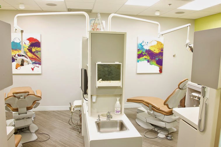 Balsam Dental Centre dental clinic in Vancouver - Photo 1