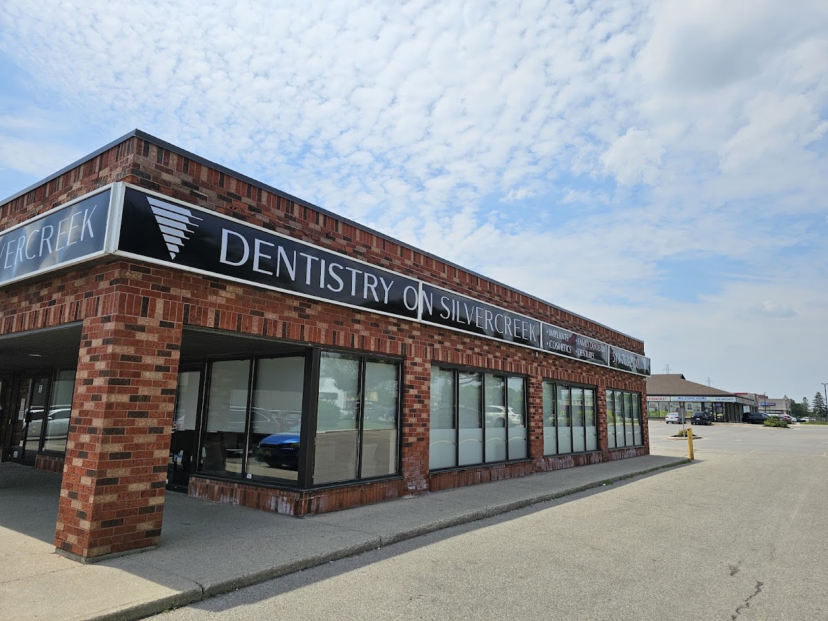 Dentistry on Silvercreek dental clinic in Guelph - Photo 9