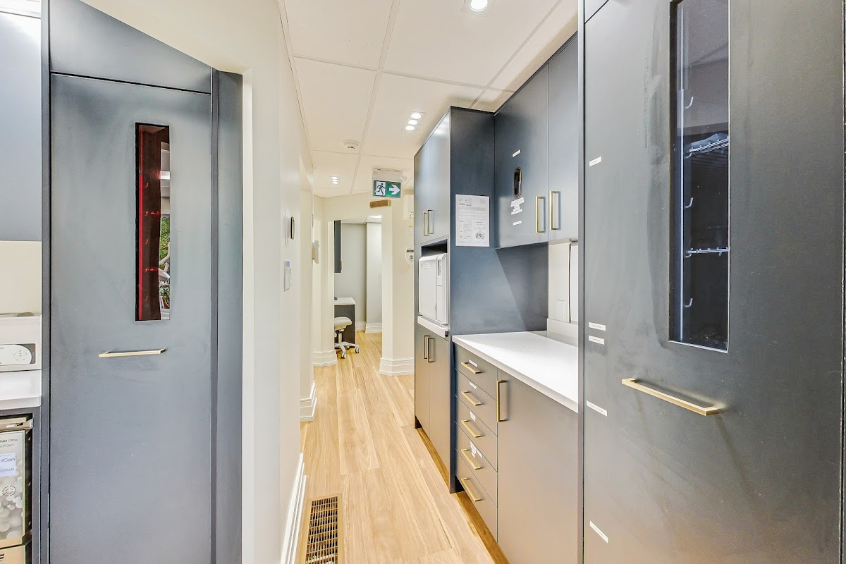 Lakeview Barrie Dental dental clinic in Barrie - Photo 8