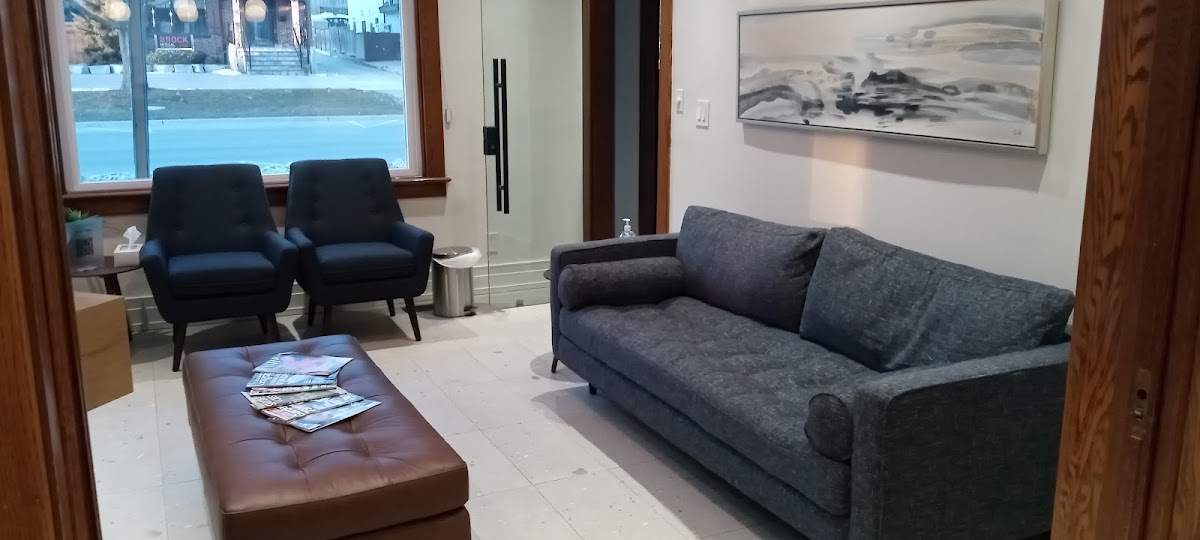 Lakeview Barrie Dental dental clinic in Barrie - Photo 10