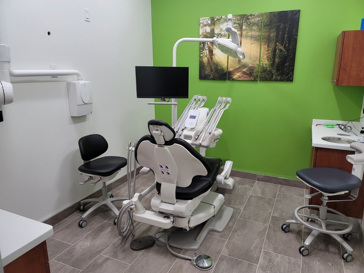 Woodlawn Dental Office dental clinic in Welland - Photo 3