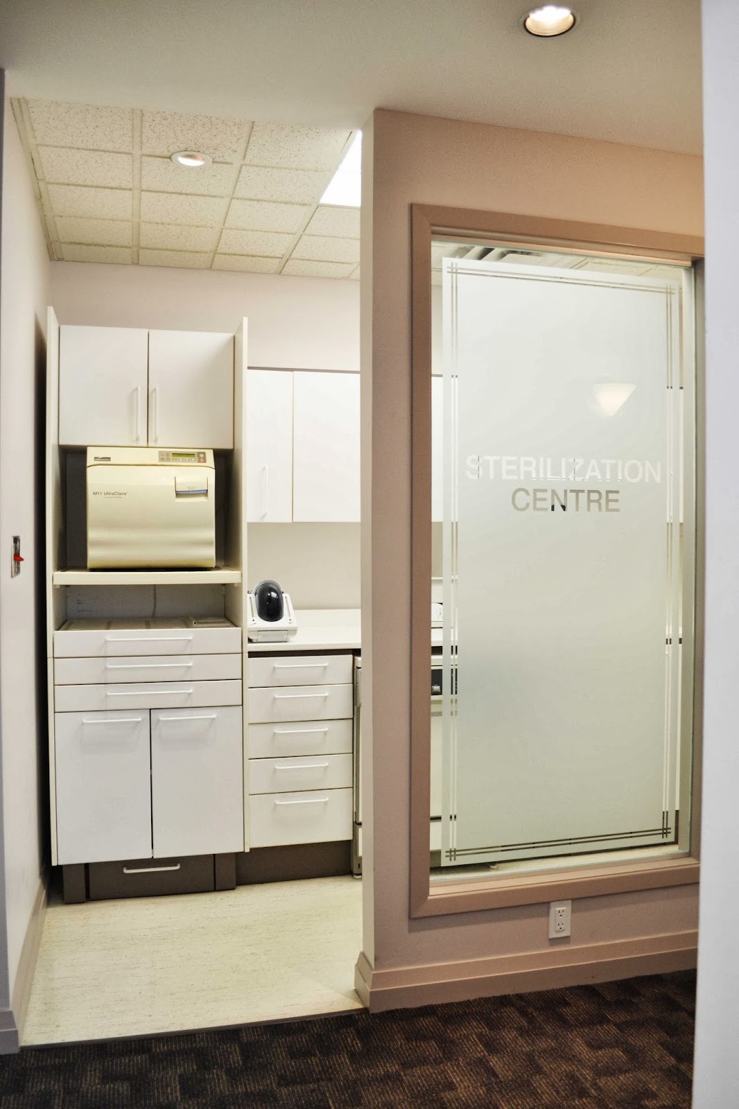 Pape Dental Centre - Dental Clinic Danforth dental clinic in Toronto - Photo 6