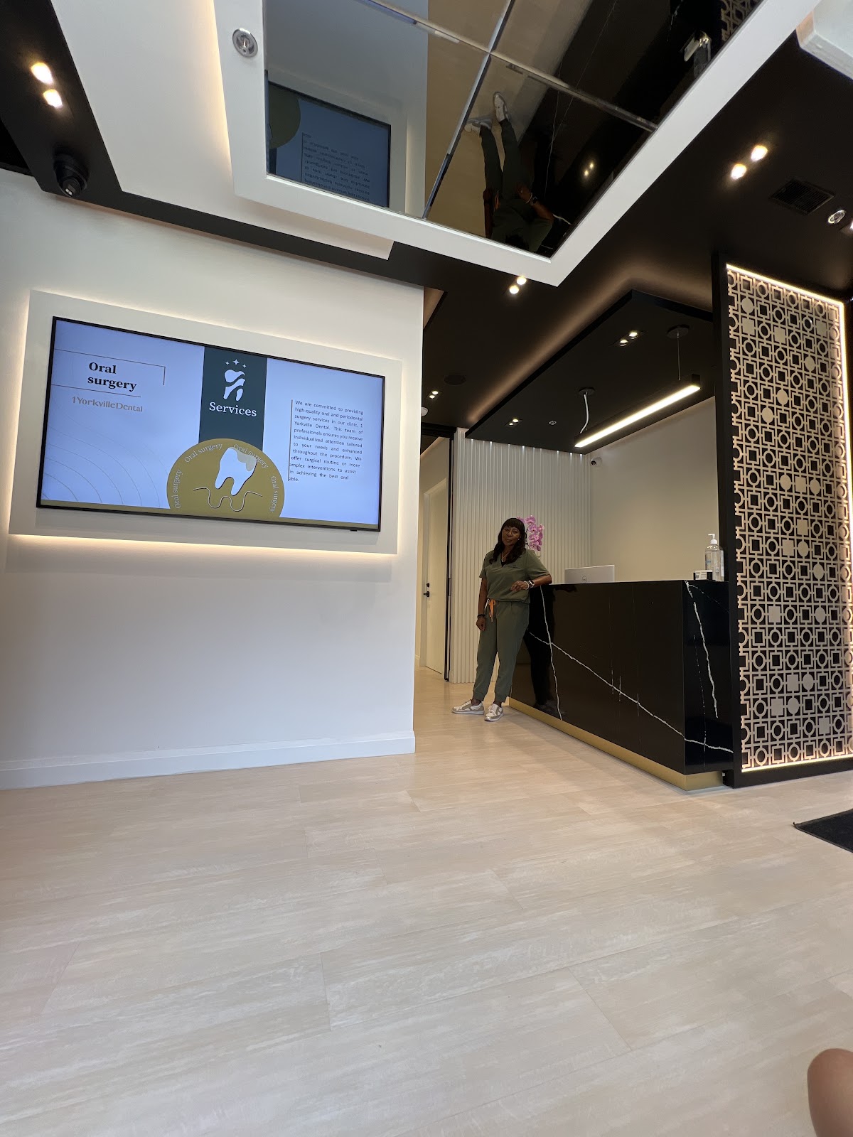 1 Yorkville Dental - Dr. Marjan Heshmati and Associates dental clinic in Toronto - Photo 2