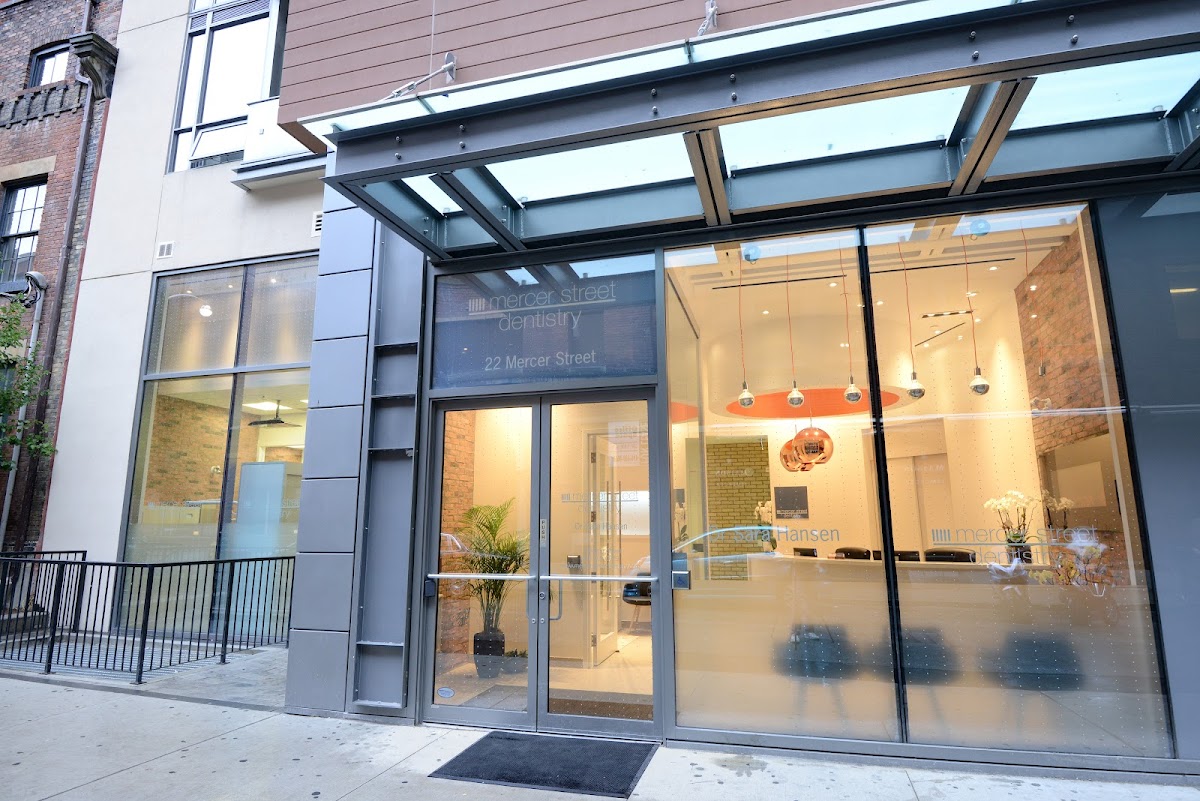 Mercer Street Dentistry dental clinic in Toronto - Photo 4