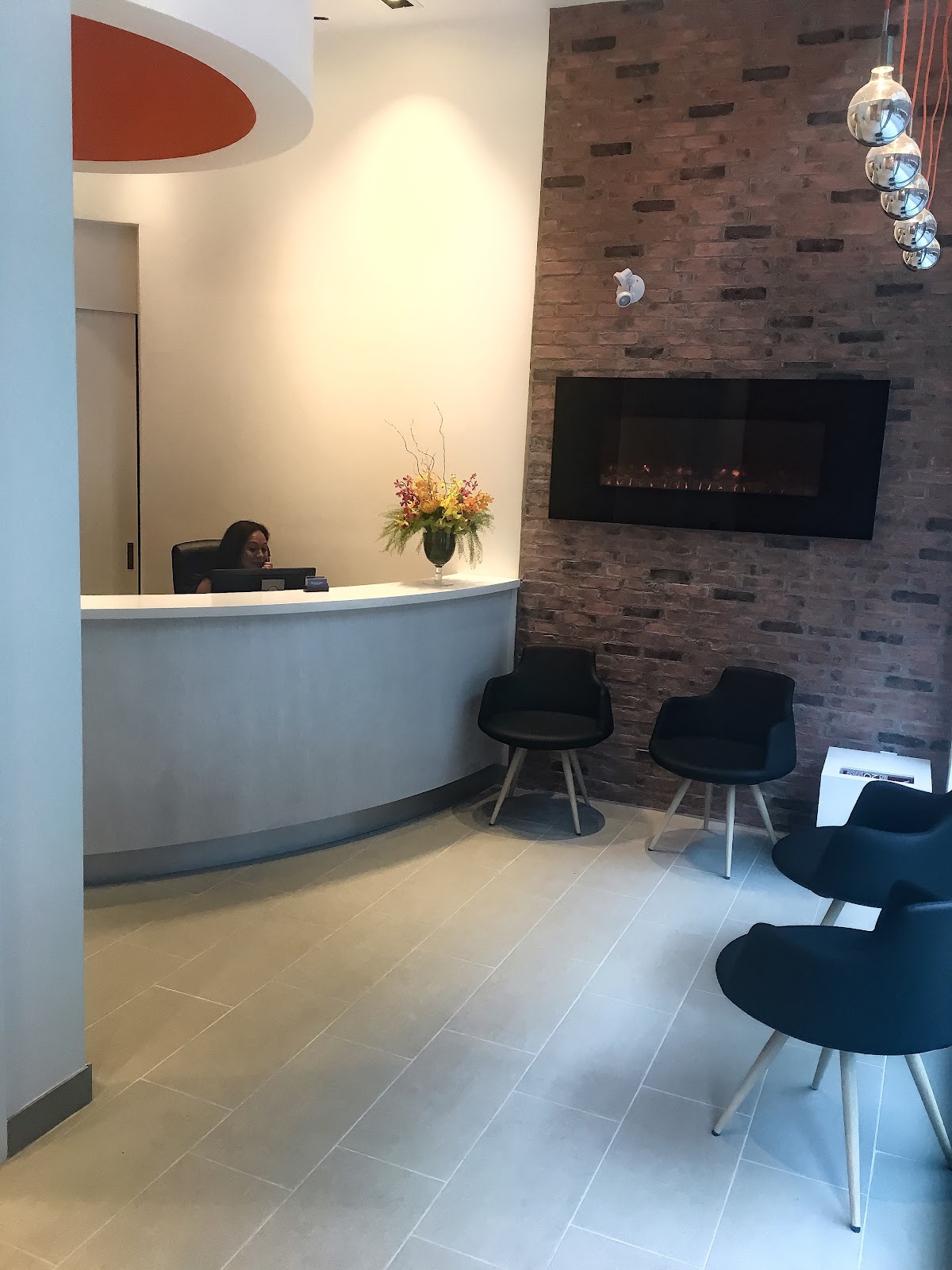 Mercer Street Dentistry dental clinic in Toronto - Photo 9