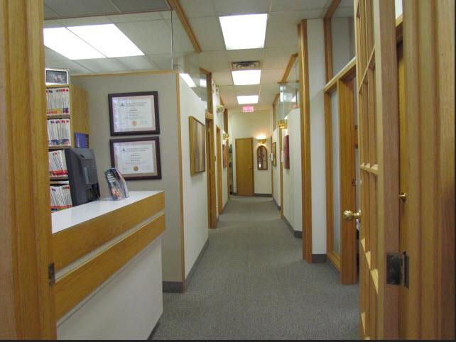 Family Dentistry at Markham and Lawrence dental clinic in Toronto - Photo 3
