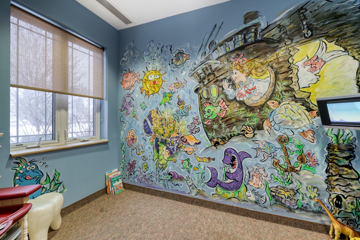 Family Dental Centre dental clinic in Mississauga - Photo 5