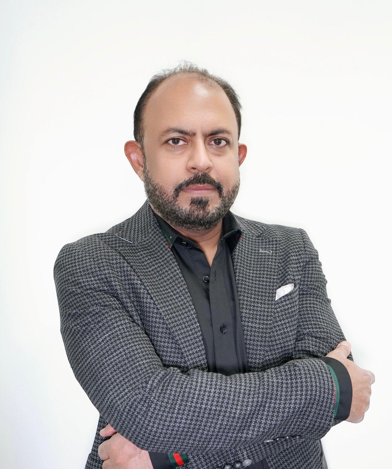 Dr. Rajesh Arora