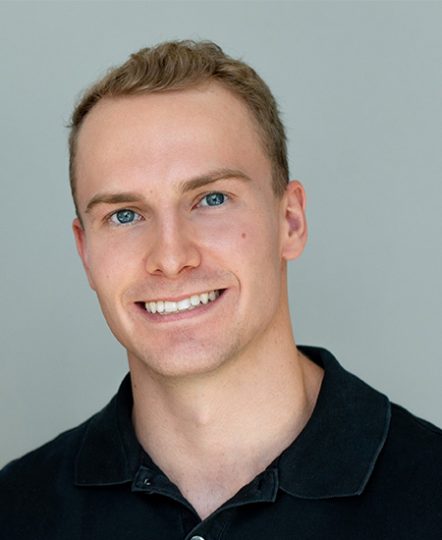 Dr. Davis Guenther