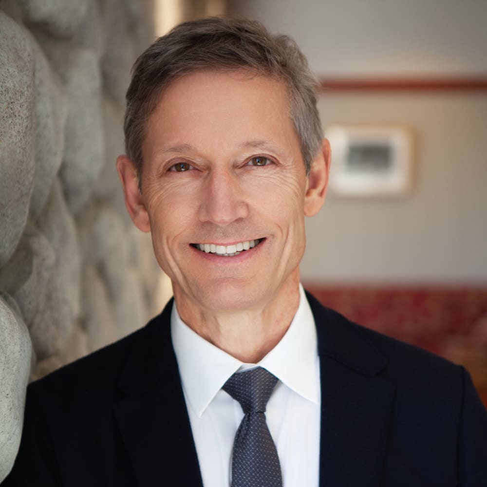 Dr. Tom Moonen