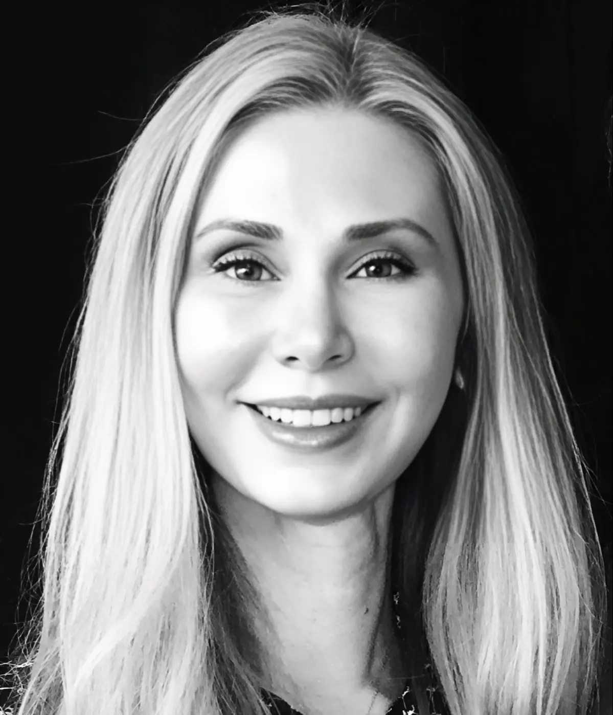 Dr. Suzanne Cziraki