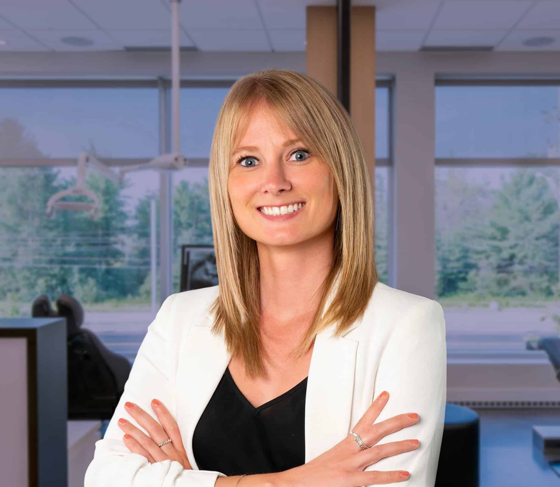 Dr. Lara Muller