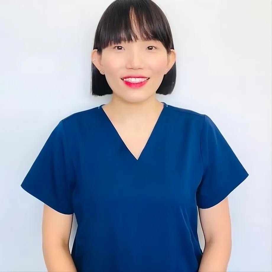 Yeojin Hwang