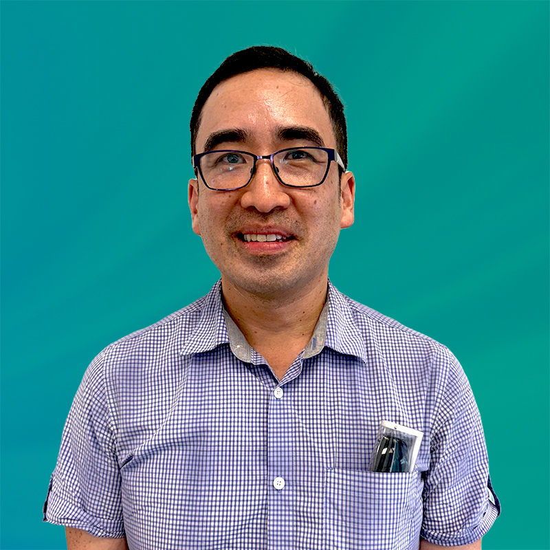 Dr. Derek Lee