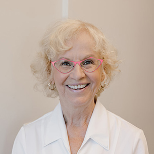 Dr. Monica Berant