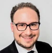 Dr. Michael Landzberg