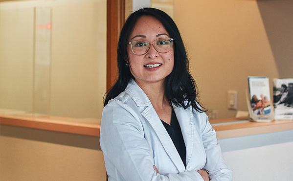 Dr. Nina Lee