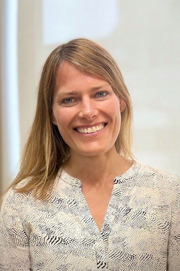 Dr. Lana Dubois
