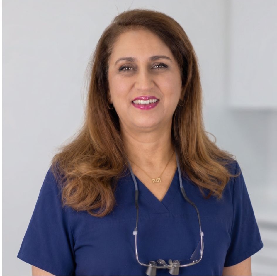 Dr. Nada Kamosi