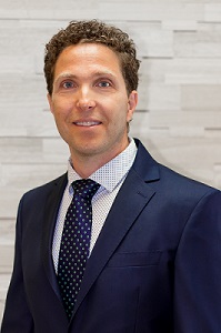 Dr. Mario Menechella