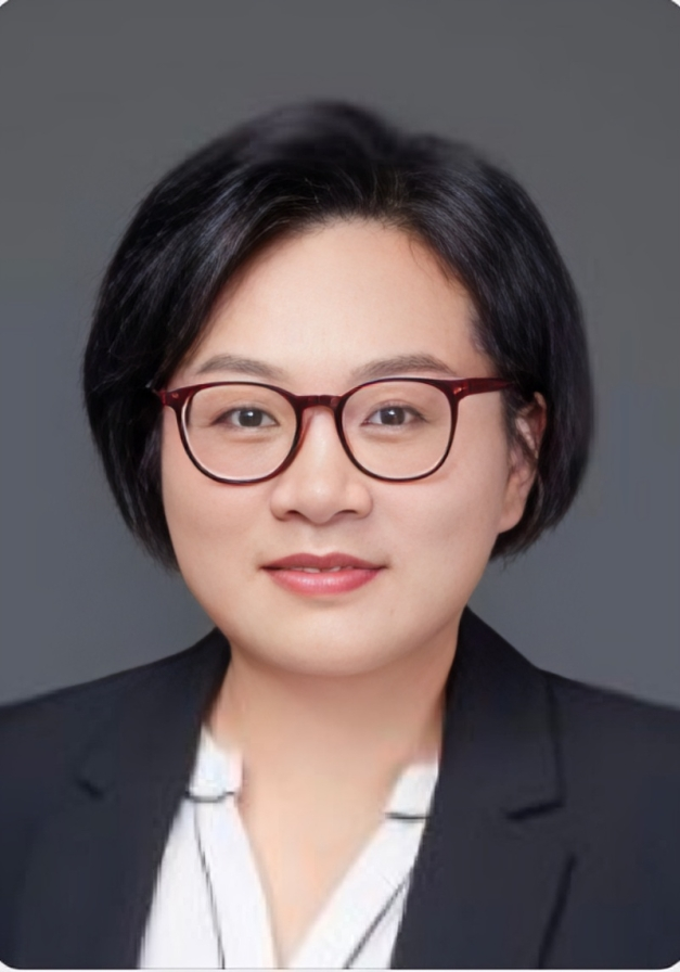Dr. Cui Cui