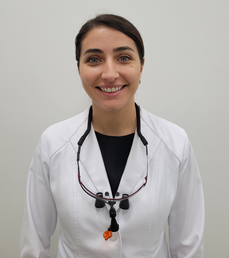 Dr. Golsa Samii-Saket