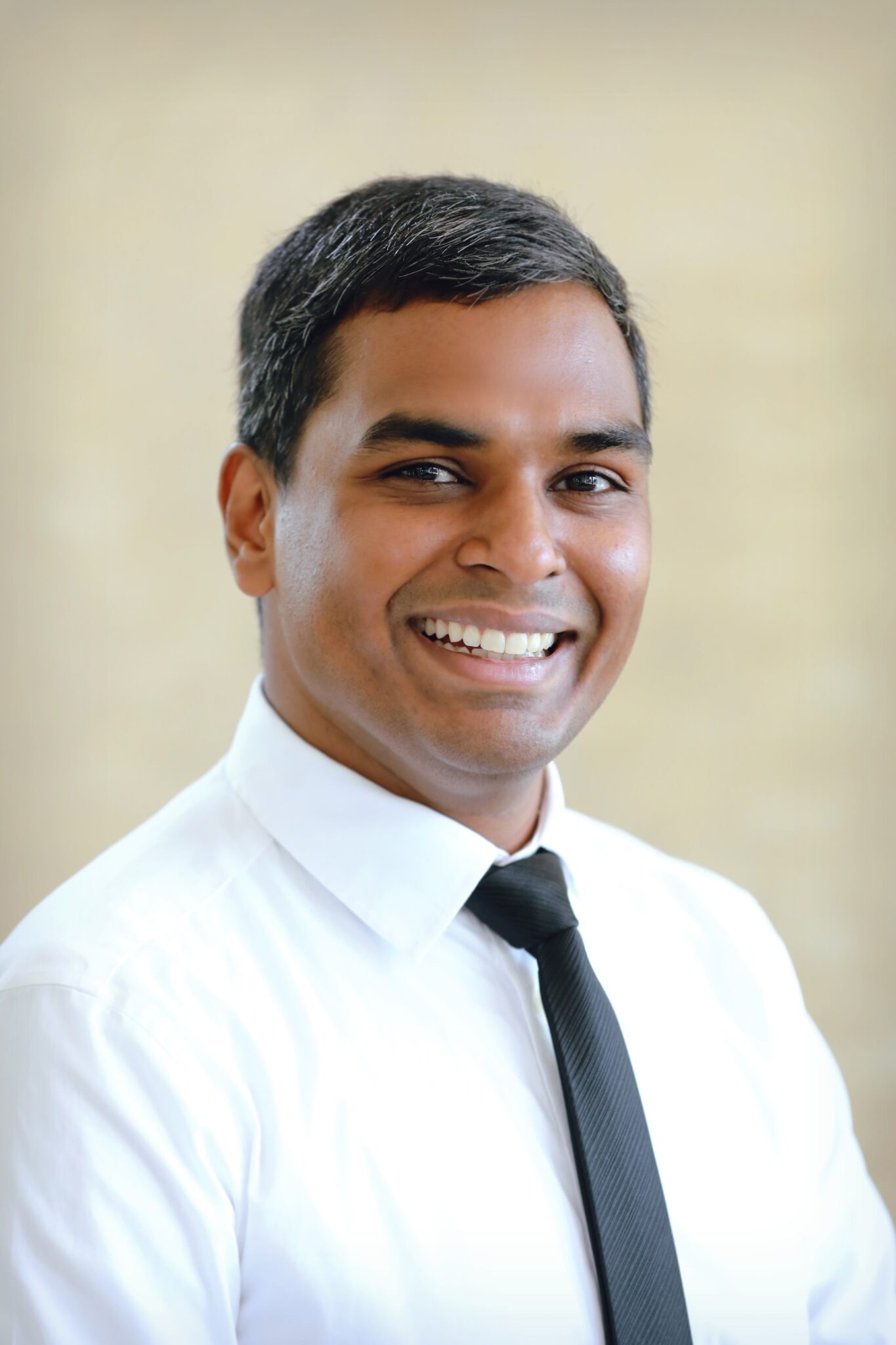 Dr. Nitish Manna