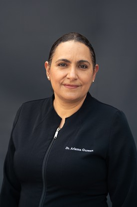 Dr. Arianna Guzman