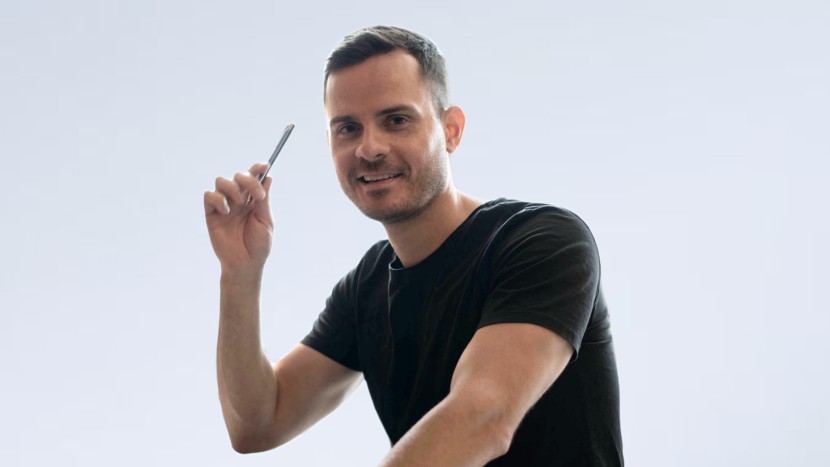 Dr. Dean Liougas